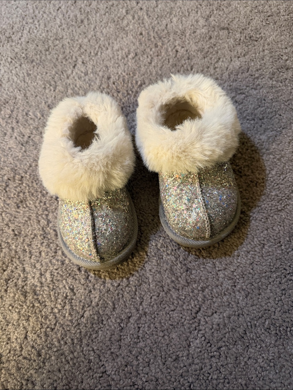 Cat & Jack Cream Faux-Fur Cuff Glitter Moccasins